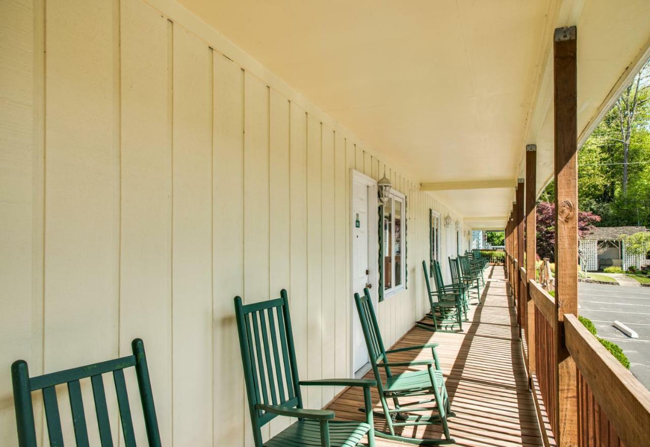 Boxwood Lodge Blowing Rock Near Boone-University エクステリア 写真